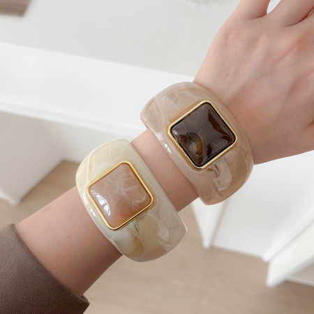 Bracelets pour femmes en résine à dégradé de couleurs rétro 2