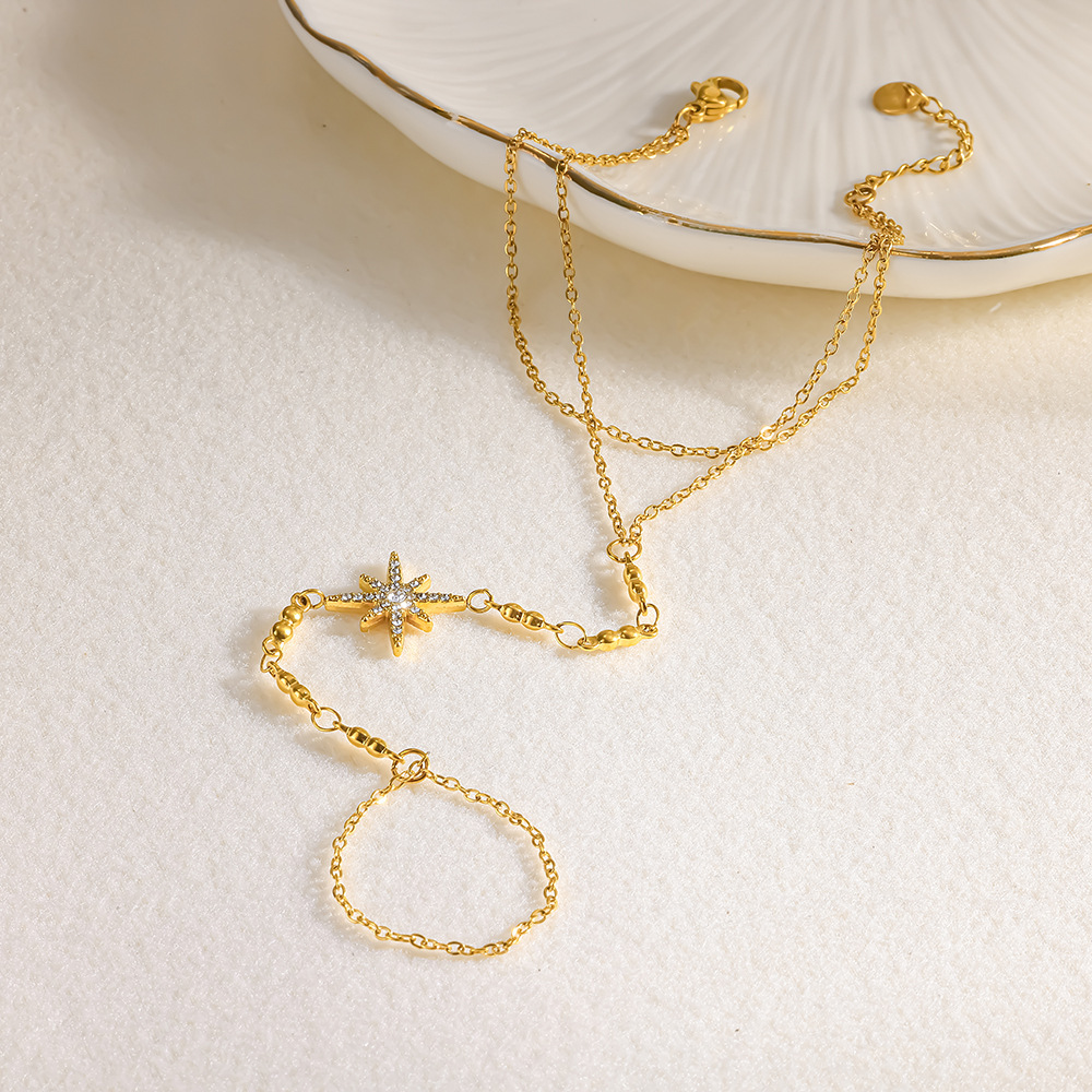 Chaîne De Main Élégante Pour Femme, En Acier Inoxydable, Étanche, Couleur Or, Ornée De Strass Et D'Une Fleur. Image3
