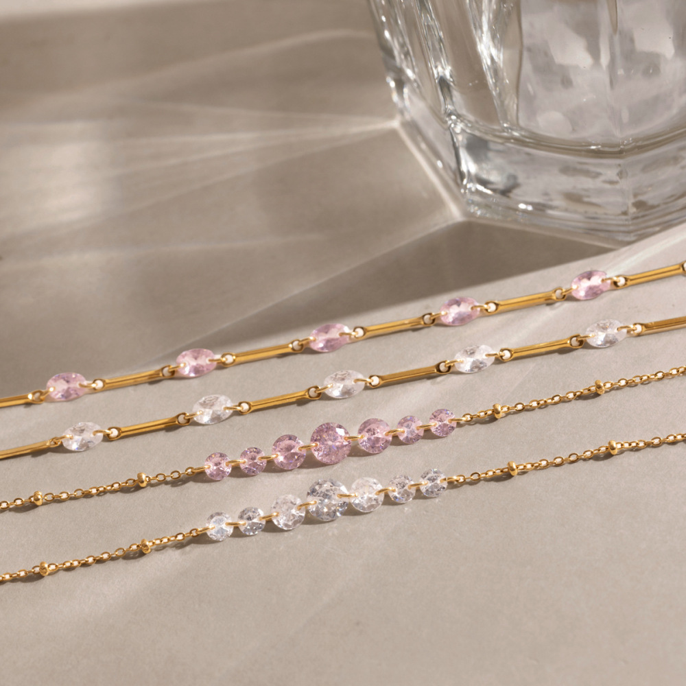 Bracelet Chaîne Femme Simple Series Sweet De Forme Irrégulière En Acier Inoxydable Étanche Couleur Or Avec Zircon Image3