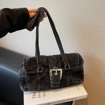 Sac carré pour femme en tissu uni avec détails métalliques style streetwear