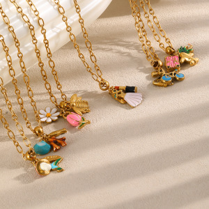 Colliers Pendentifs Pour Femmes, Collection Romantique, Motif Floral Quotidien, Forme Irrégulière, Acier Inoxydable, Couleur Or, Étanches h5 Image2