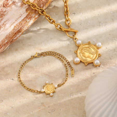 Ensembles de colliers pour femmes en acier inoxydable doré, imperméables, avec perles artificielles et figurine rétro classique 2