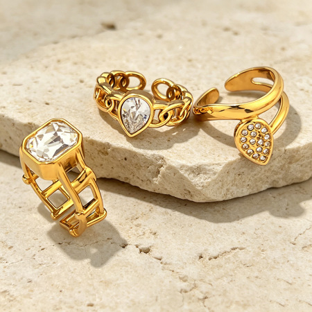 Bagues pour femmes en acier inoxydable étanche couleur or avec zircon et pierre précieuse en forme de goutte