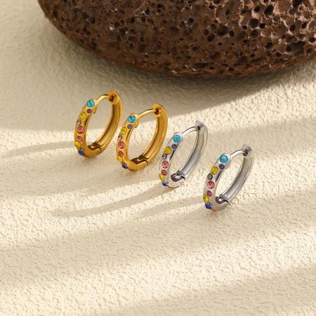 Boucles d'oreilles créoles pour femmes, style classique, en acier inoxydable, étanches, couleur or.