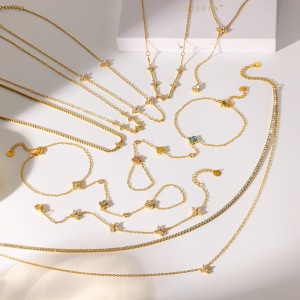 Ensemble De Colliers Pour Femmes, Collection Romantique, Motif Floral Simple, En Acier Inoxydable Étanche Couleur Or h5 Image3
