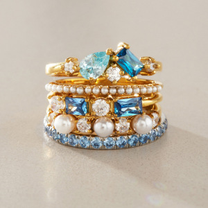 Bagues Pour Femmes De La Série Luxueuse, Au Style Rétro Irrégulier, En Acier Inoxydable Étanche, Couleur Or, Serties De Zircon. h5 Image4