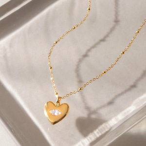 Colliers Pendentifs Pour Femmes En Acier Inoxydable, Couleur Or, Ornés D'Un Zircon Et D'Un Joli Cœur, Collection Simple Series h5 Image3
