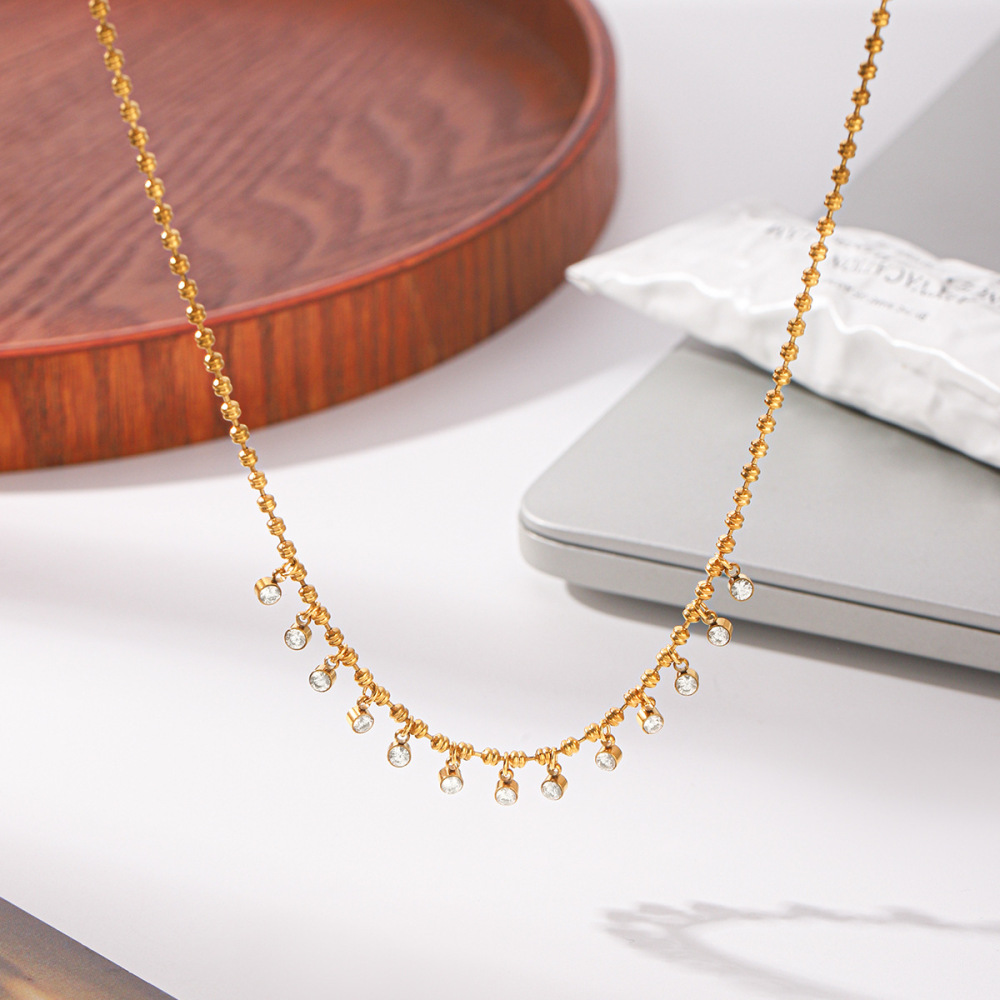 Colliers Pendentifs Pour Femmes, Collection Simple Series Daily Chain Circle, En Acier Inoxydable Étanche, Couleur Or Et Zircon. h5Image4