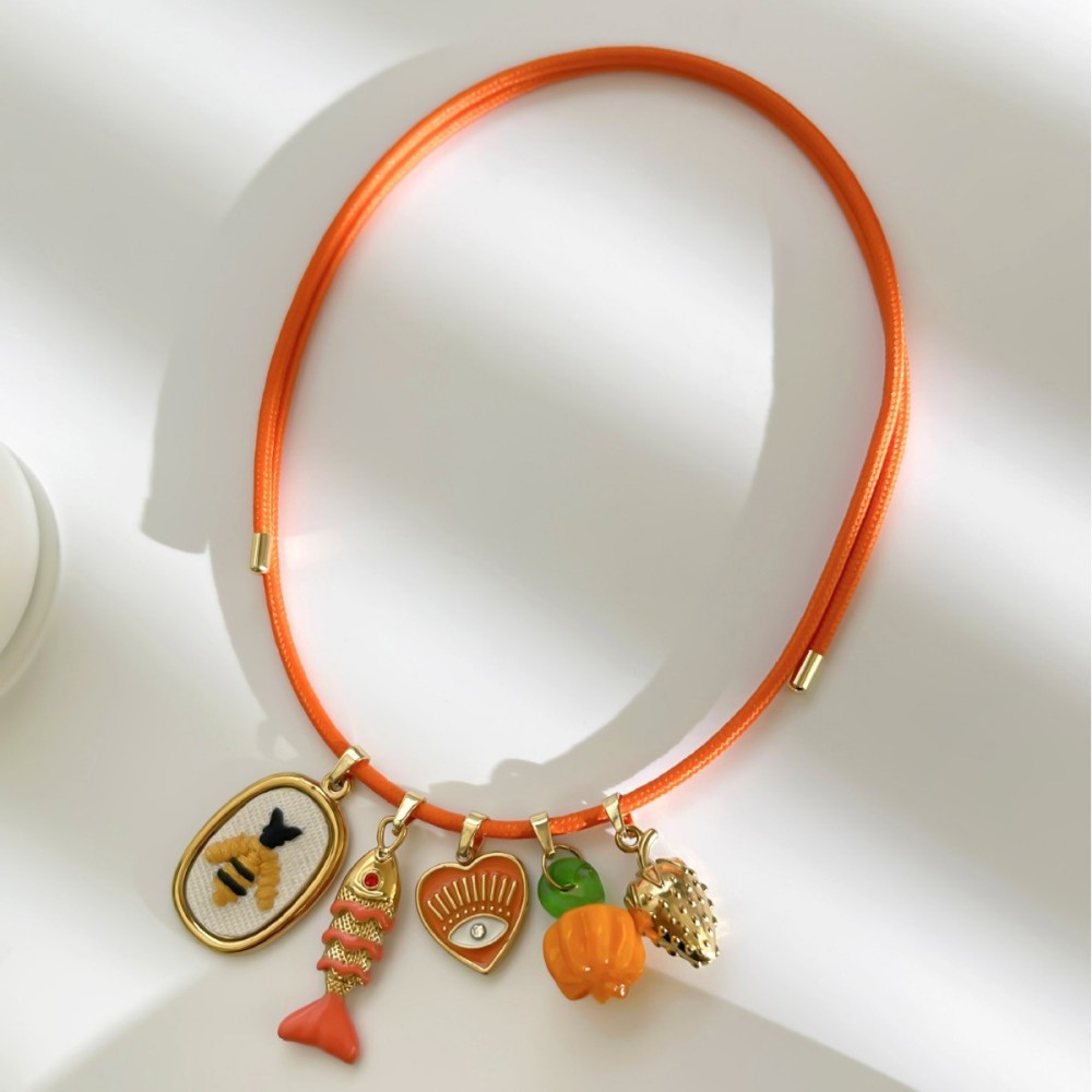 Collier Pendentif Femme En Forme De Cœur Et De Poisson, Avec Cordon Magnétique Image3