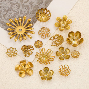 Apprêts À Bijoux En Acier Inoxydable Imperméables Couleur Or En Forme De Fleur h5 Image3