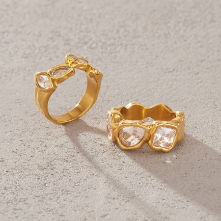 Bagues pour femmes en acier inoxydable doré, imperméables, avec zircon et motif martelé de forme irrégulière et décontractée 2