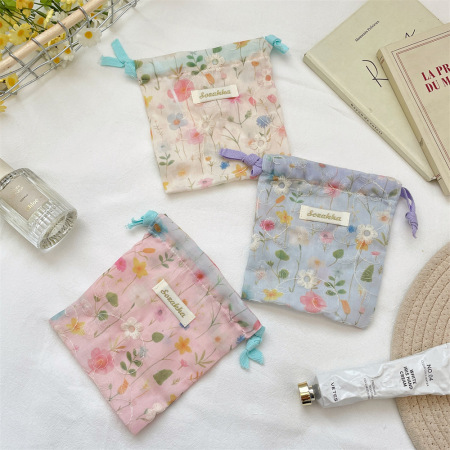 Collection Romantique - Pochettes à bijoux en coton à motif floral doux 2