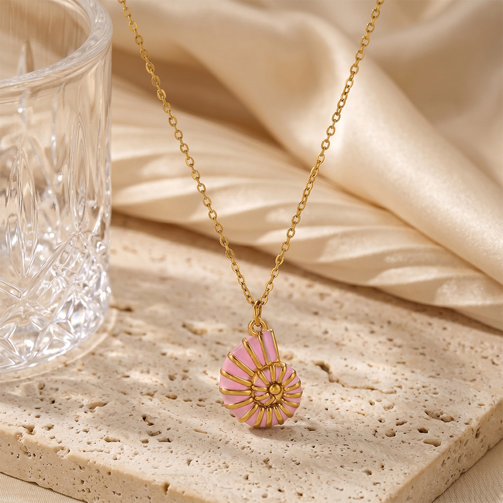 Colliers Pendentifs Pour Femmes, Collection Simple Series Vacation Thread, En Acier Inoxydable Étanche, Couleur Or Image3