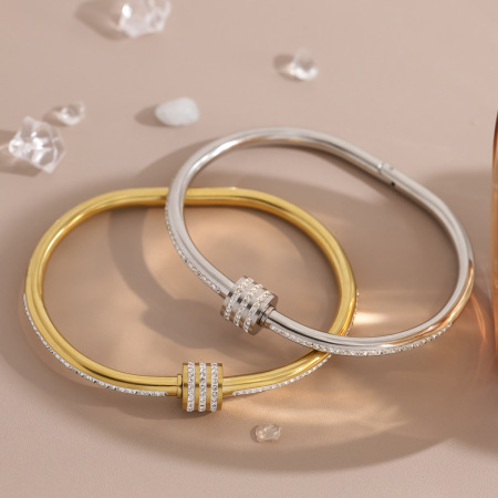Bracelets pour femmes en acier inoxydable imperméable, de forme géométrique simple, couleur or, ornés de strass 2