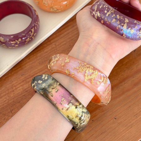 Bracelets pour femmes en résine à dégradé de couleurs 2