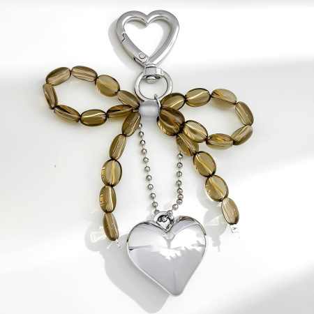 Porte-clés en résine avec perles et nœud papillon en forme de cœur, collection romantique 2