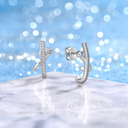 Boucles d'oreilles pour femme en argent sterling 925, couleur or, luxueuses et simples, ornées de moissanite. Forme irrégulière et élégante. 2