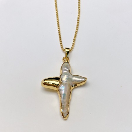 Pendentifs pour femmes en perles d'eau douce couleur cuivre et or, forme croix rétro