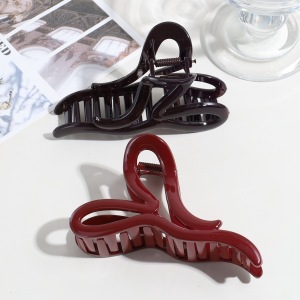 Griffes À Cheveux Acryliques Couleur Unie Cœur De La Série Simple h5 Image2