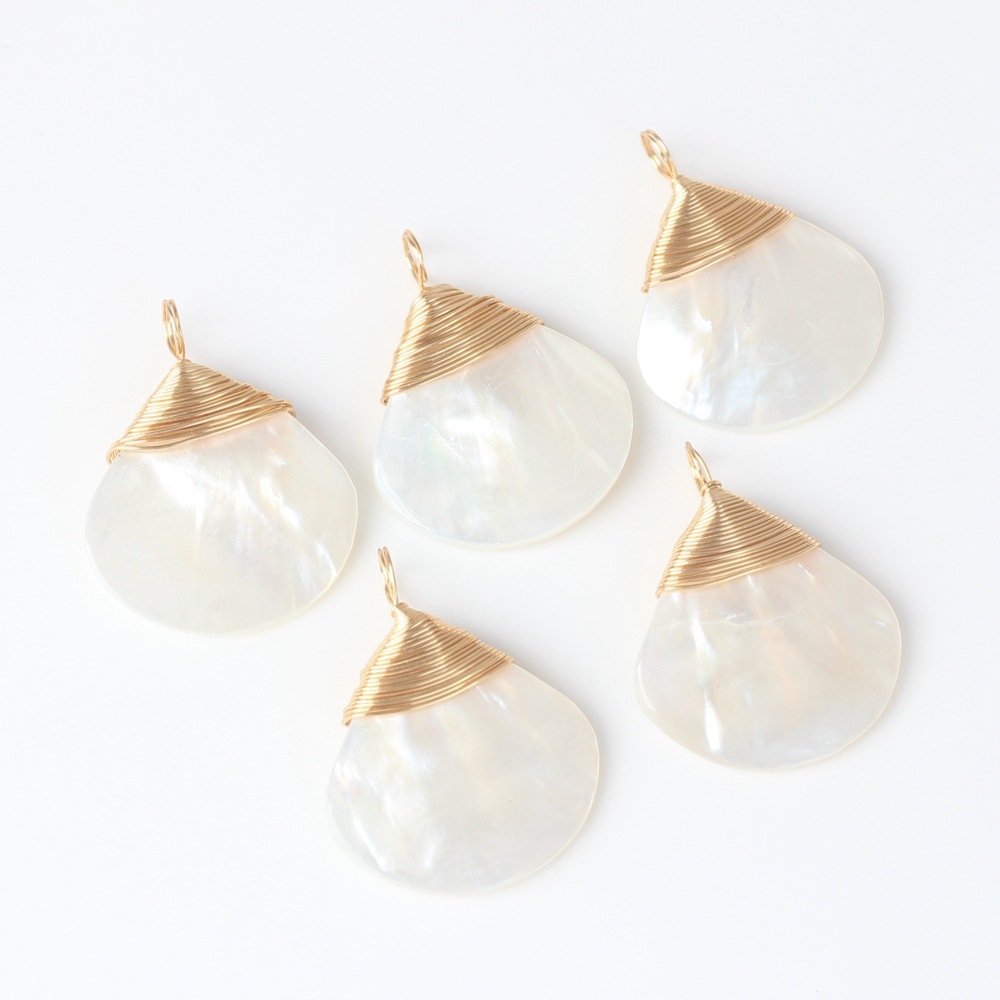 Pendentifs Pour Femmes En Coquillages Naturels Et Cuivre Image3