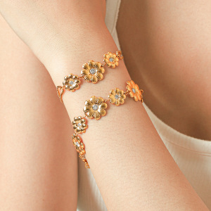 Bracelet Chaîne Pour Femme Simple Series Daily Flower En Acier Inoxydable, Étanche, Couleur Or, Avec Zircon. h5 Image4