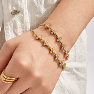 Bracelet À Maillons Pour Femme En Acier Inoxydable, Imperméable, Couleur Or, Orné De Strass Et D'Une Simple Fleur h5 Image2