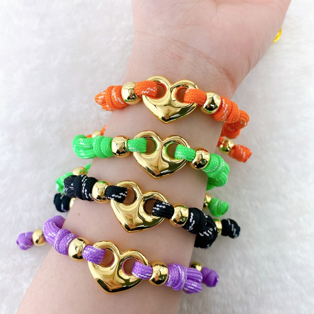 Bracelets Tressés Simples En Corde En Forme De Cœur Pour Femmes h5Image3