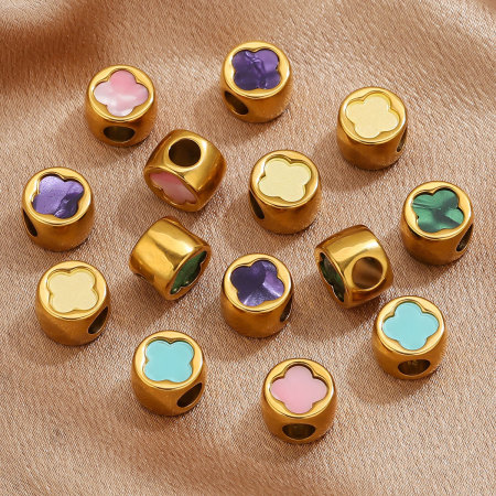 Perles d'espacement en acrylique doré, imperméables, en acier inoxydable et en forme de trèfle.