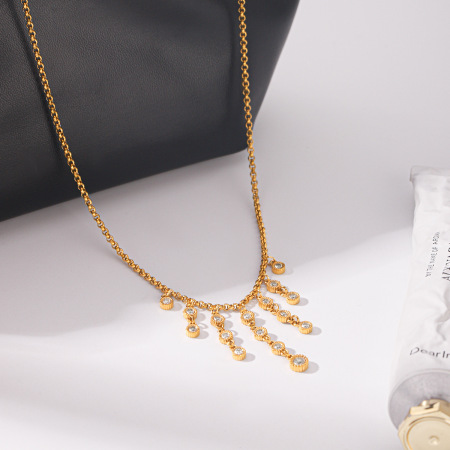 Colliers pendentifs pour femmes en acier inoxydable, étanches, couleur or et zircon, avec pompon 2