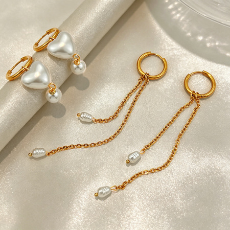 Boucles d'oreilles romantiques élégantes en forme de cœur avec pompon, en acier inoxydable imperméable, couleur or, pour femme. 2
