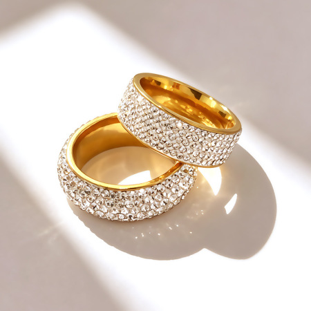 Bagues pour femmes en acier inoxydable doré, imperméables, de couleur unie et ornées de strass, collection Luxueuse.