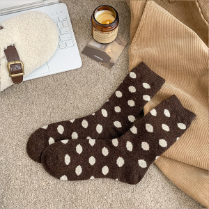 Chaussettes Mi-Mollet À Rayures Basiques, À Pois Et À Contraste De Couleurs, Légèrement Rebondissantes h5 