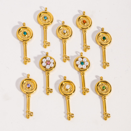 Pendentifs pour femmes en acier inoxydable étanche couleur or, série classique à faire soi-même