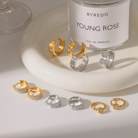 Boucles d'oreilles créoles pour femmes, style géométrique, en acier inoxydable, couleur or, étanches, avec strass, collection classique. 2