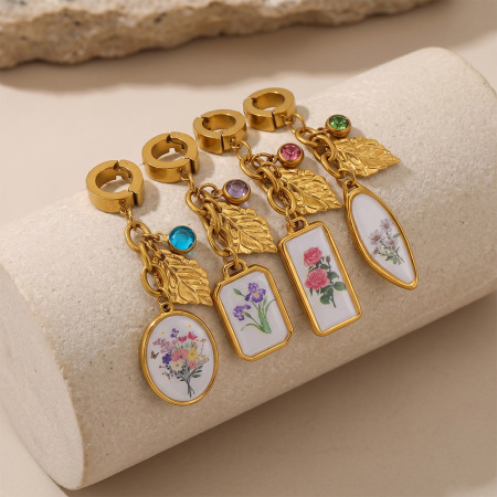 Pendentif femme en acier inoxydable doré, forme irrégulière, motif floral, collection romantique de vacances 2