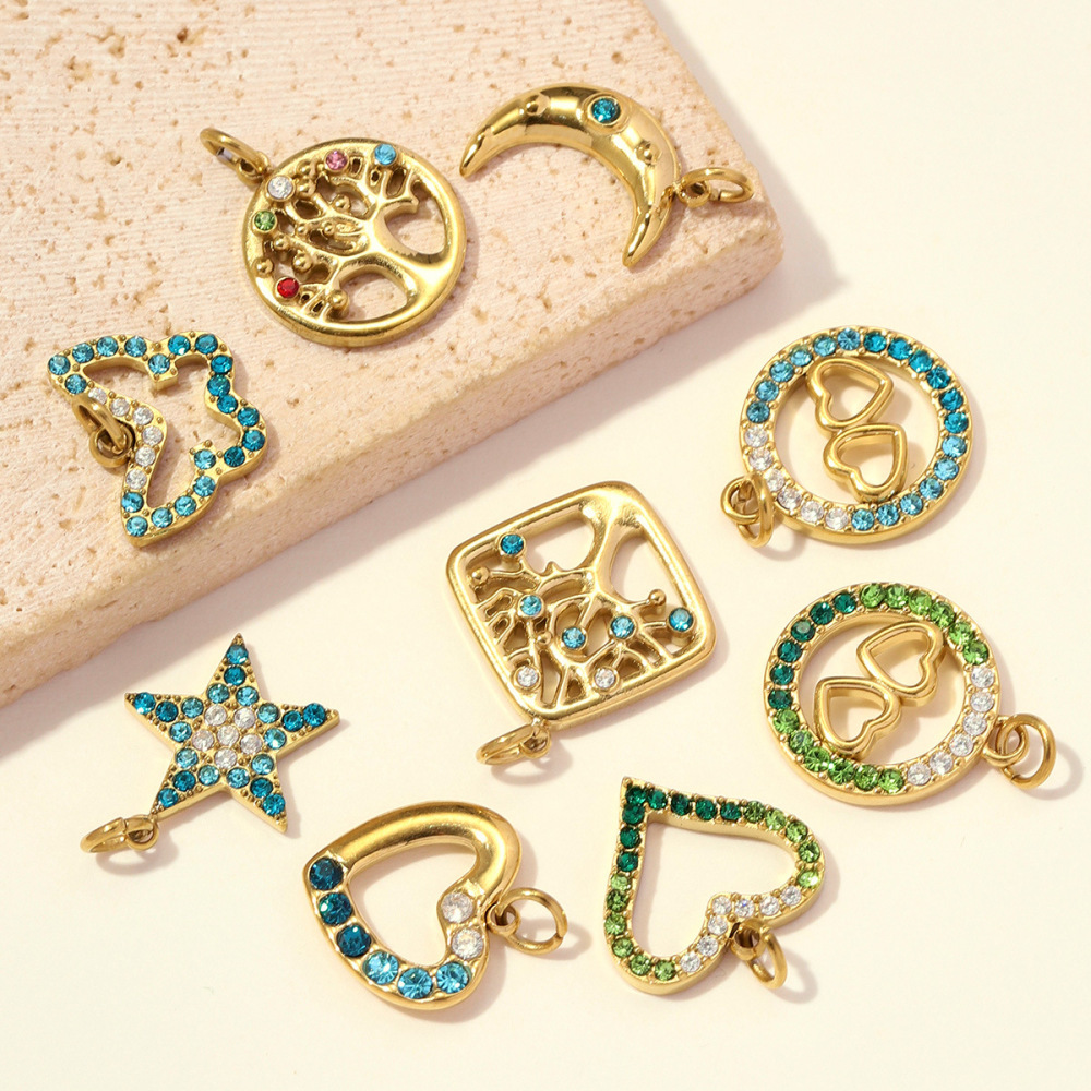 Pendentifs Pour Femmes En Forme De Cœur, En Acier Inoxydable Étanche, Couleur Or, Ornés De Strass Image3