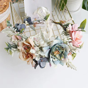 Série Romantique - Bandeaux À Cheveux En Tissu Avec Fleurs Naturelles Et Feuilles De Rose - Couronne De Fleurs h5 Image5