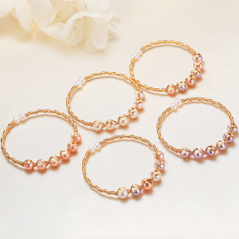 Bracelet De Perles Pour Femme Simple Series Daily Twist Lines, Couleur Or, En Perles D'Eau Douce Image4