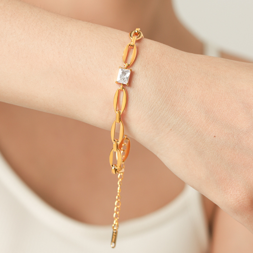 Bracelet Chaîne Femme En Acier Inoxydable Étanche Couleur Or Avec Zircon Image3