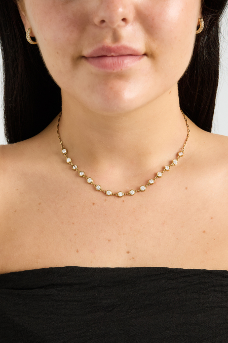 Collier orné de pierres rondes en oxyde de zirconium 2