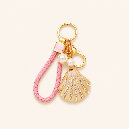 Porte-clés luxueux et décontracté de style océanique, en métal tressé et strass, orné de coquillages. Collection Luxueuse. 2