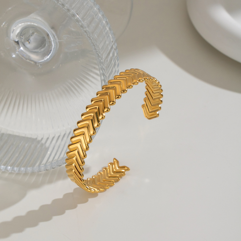 Bracelets Manchettes Pour Femmes En Acier Inoxydable À Motif Flèche, Étanches, Couleur Or Image5