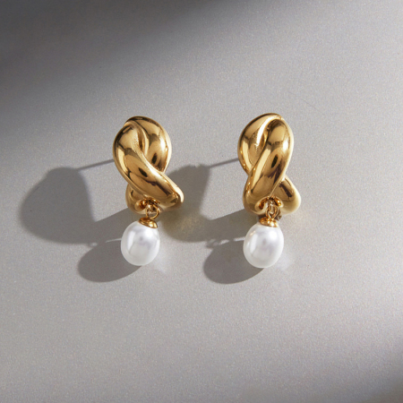 Boucles d'oreilles pendantes pour femme, style rétro, en acier inoxydable, couleur or, imperméables, avec perles artificielles.