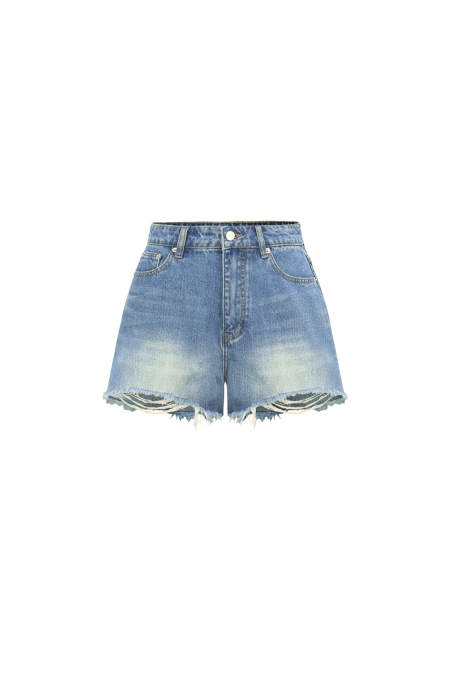 Short déchiré 2