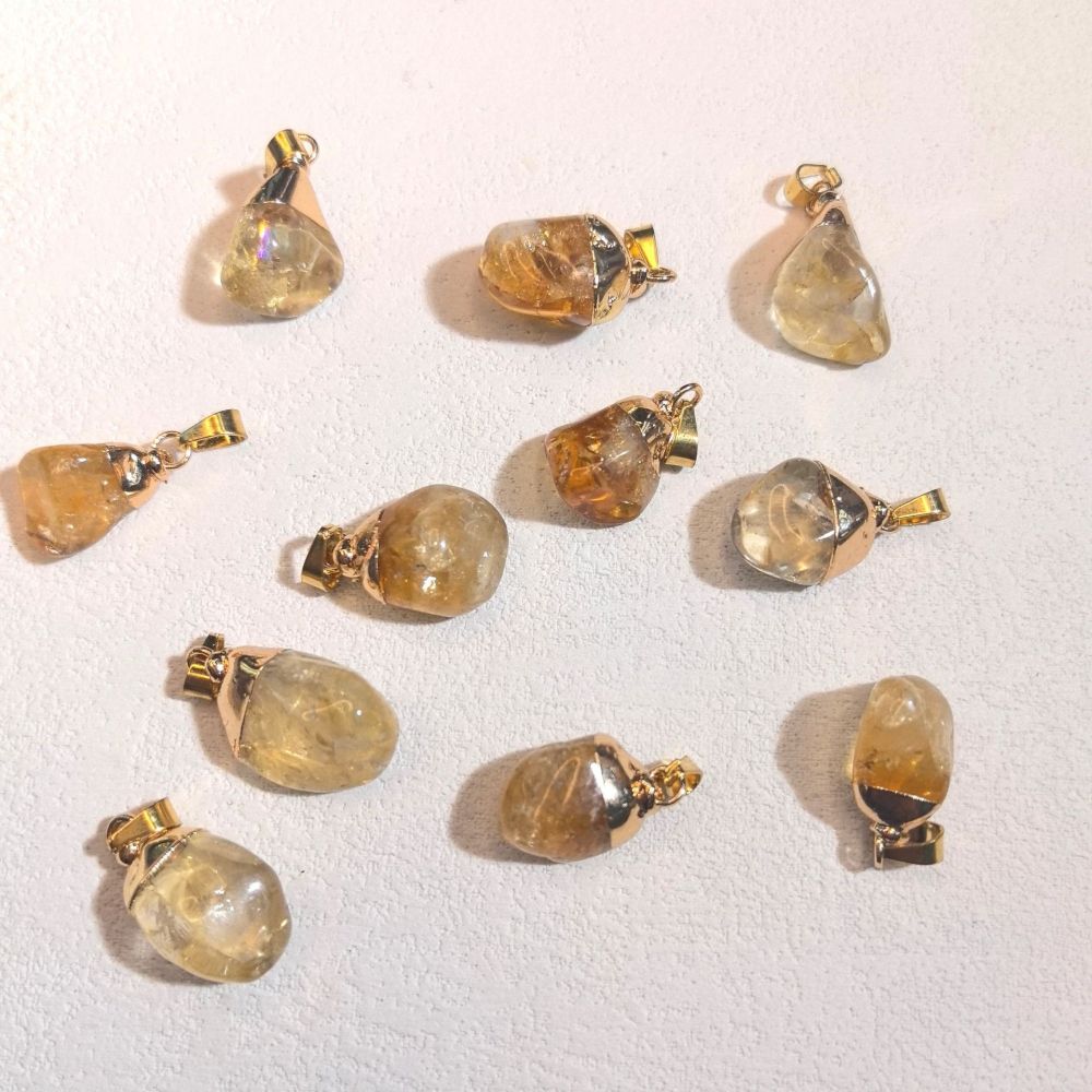 Pendentifs Pour Femmes En Pierres Naturelles De Forme Irrégulière (Pierre Naturelle, Chaque Pendentif Ayant Une Forme Différente) Image2
