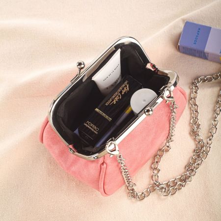 Sac bandoulière rond pour femme, style décontracté, couleur unie, en PU de qualité supérieure, avec détails métalliques. 2