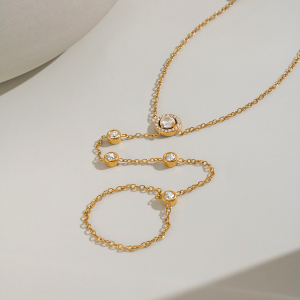 Chaîne De Main Pour Femme En Acier Inoxydable Étanche Couleur Or Avec Zircon h5 Image3