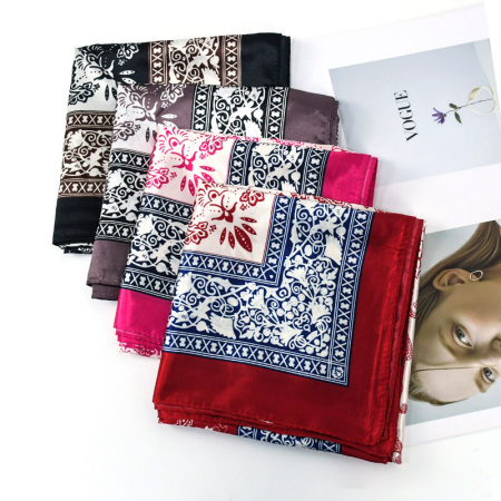 Écharpes d'été en polyester à motif cachemire multicolore décontracté de la collection Ethnic Series