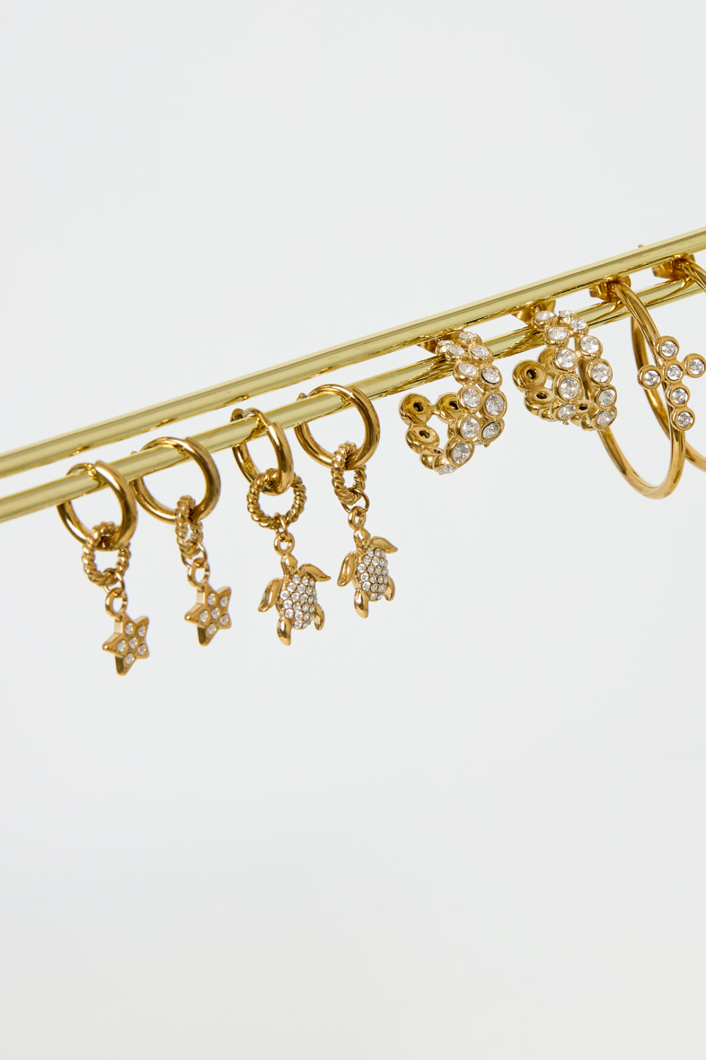 Boucles D'Oreilles Avec Une Tortue Pendante h5Image3