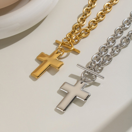 Colliers pendentifs pour femmes en acier inoxydable, couleur or, en forme de croix